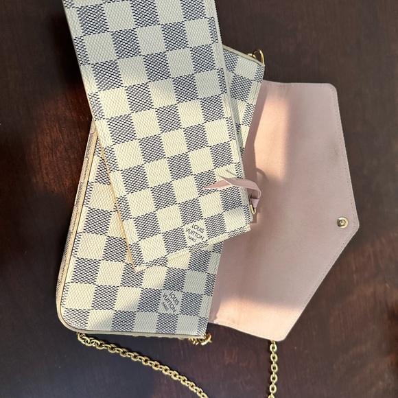 Louis Vuitton pouchette - Picture 3 of 6